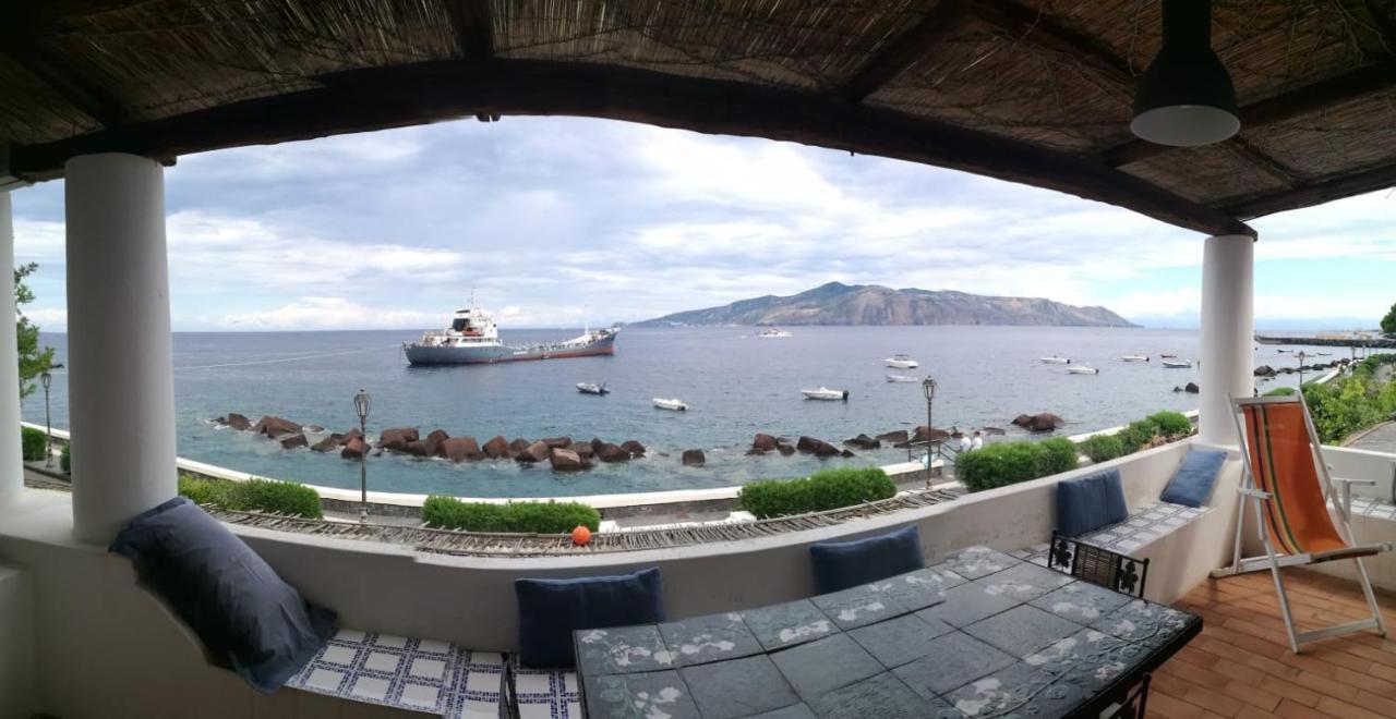 דירות סנטה מרינה סלינה La Terrazza Sul Mare מראה חיצוני תמונה