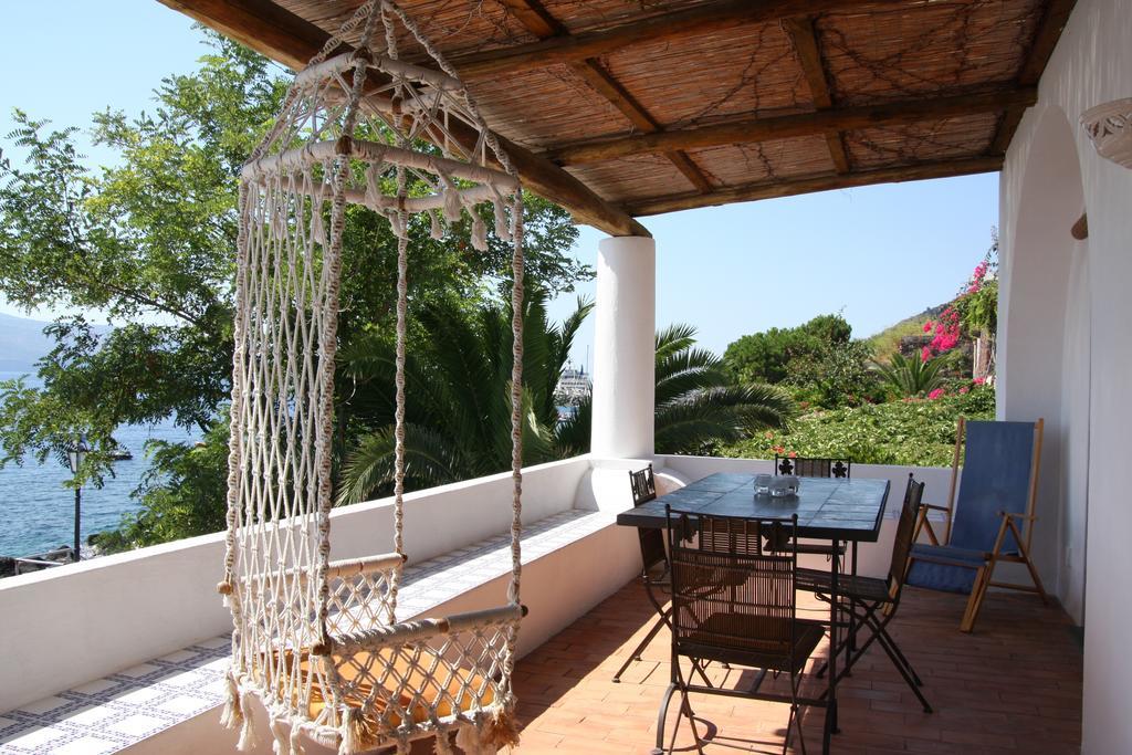 דירות סנטה מרינה סלינה La Terrazza Sul Mare מראה חיצוני תמונה